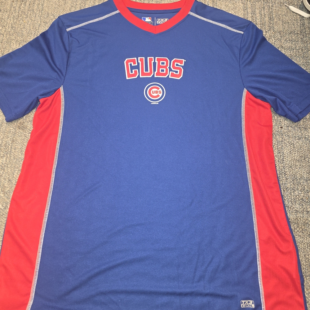 Chicago Cubs Blue and Red T-Shirt